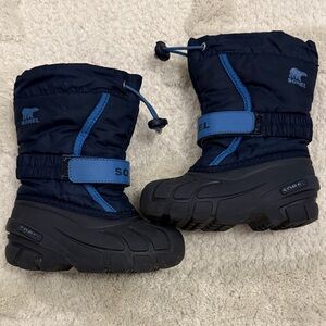 Sorel Dark Blue and Black Kids Snow Boots Size 9